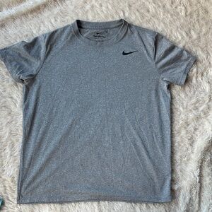 Nike women medium dri-fit Heather Gray tech Short Sleeve Tee